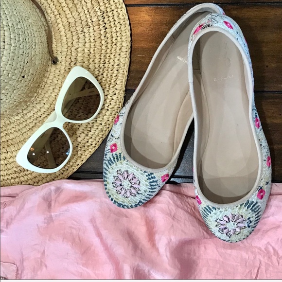 Mix No. 6 Dallilah Tapestry Ballet Flats - Picture 1 of 8